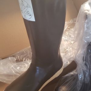 Xtratuf Boots